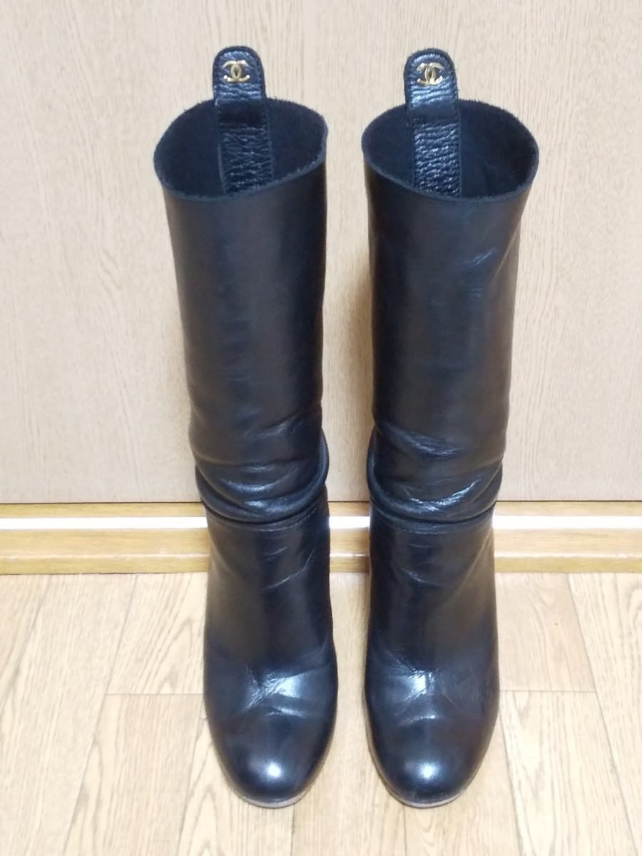 ヤフオク! -「シャネル ブーツ」の落札相場・落札価格
