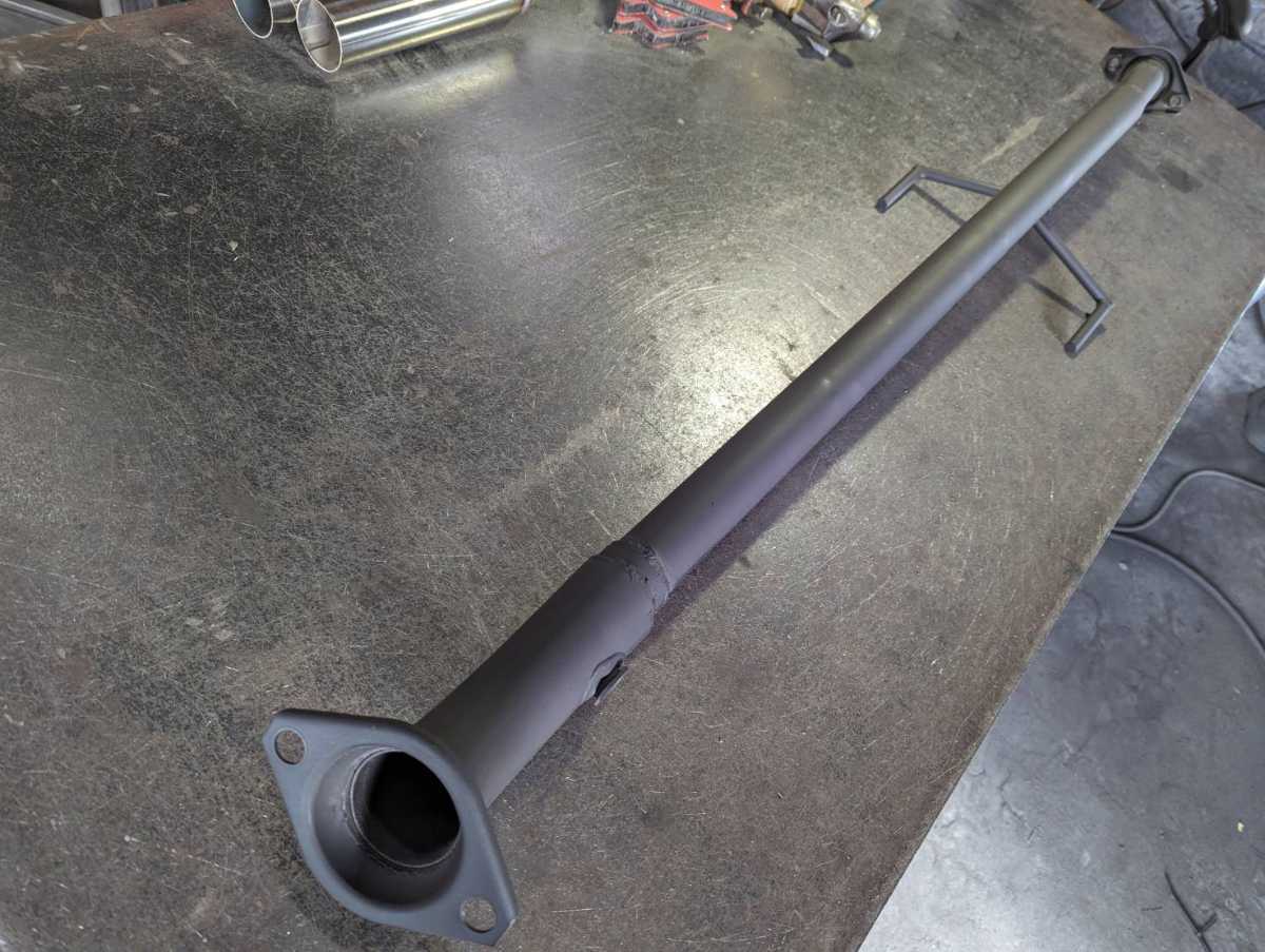 売れ筋新商品 50系プリウス!オリジナル中間ストレートマフラー