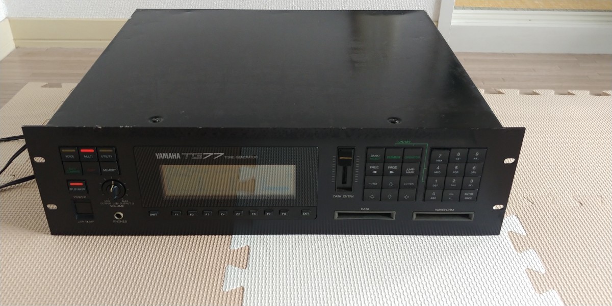 YAMAHA ヤマハ TG77 音源モジュール TONE GENERATOR 通電OK!ジャンク
