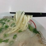 NEW激安4箱買い　1食分 ￥159人気 丸幸ラーメンセンター　　濃厚白濁スープ 福岡 久留米豚骨 棒状 ラーメン人気 おすすめ ラーメン_画像9