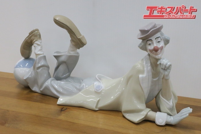 アウトレット販売 *＊ LLADRO リャドロ ＊* PIERROT IN LOVE Figurine