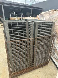  corporation large kre twist type grating groove cover 1 sheets price 8000~ stock 29 sheets equipped 