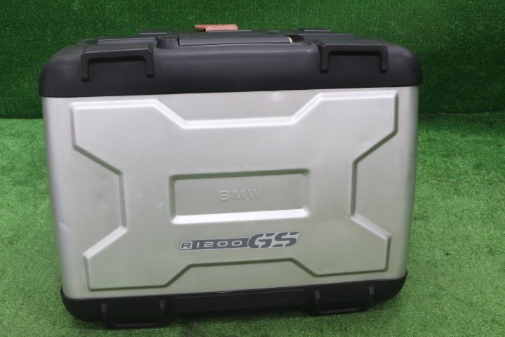 ヤフオク! -「r1200gs パニアケース」の落札相場・落札価格