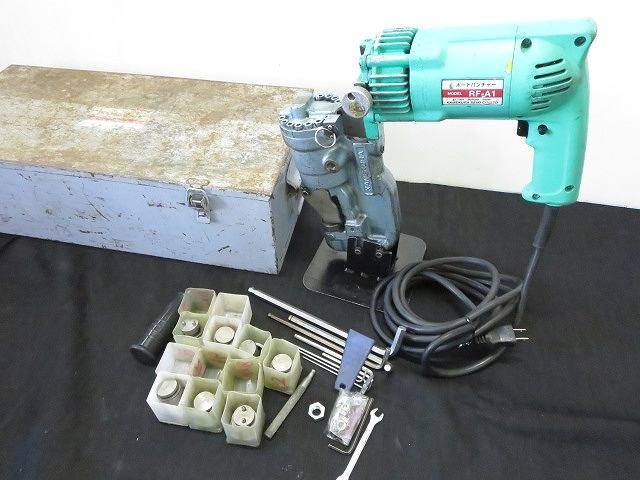 人気の 75: 電動油圧式ポードパンチャー 亀倉精機 KAMEKURA AP-ON 013