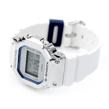 G-SHOCK Gショック クオーツ GM-5600LC-7 5600シリーズ メンズ 腕時計 カシオ casio デジタル グレー ホワイト 白_画像4
