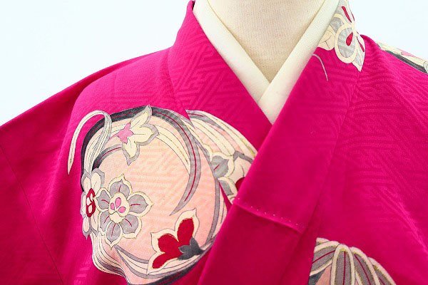 着物フィ】アンティーク 小紋 小振袖 濃いピンク色 花 身丈142cm