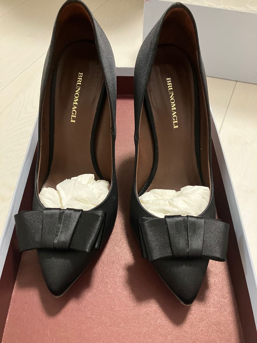 MANOLO BLAHNIK｜マノロブラニクの新品・未使用品・中古品｜Yahoo