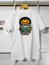 非売品 BAPEMANIA グリーンカード ランチBOX付き ベイビーマイロ Tシャツ A BATHING APE（ア ベイシング エイプ）【Ｌ】NIGO 新品未使用_画像2