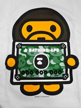 非売品 BAPEMANIA グリーンカード ランチBOX付き ベイビーマイロ Tシャツ A BATHING APE（ア ベイシング エイプ）【Ｌ】NIGO 新品未使用_画像4