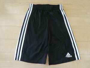 ★美品★　adidas　ハーフパンツ 　短パンツ　　アディダス　★1４0cm