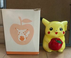 ポケモン　ピカチュウ　貯金箱