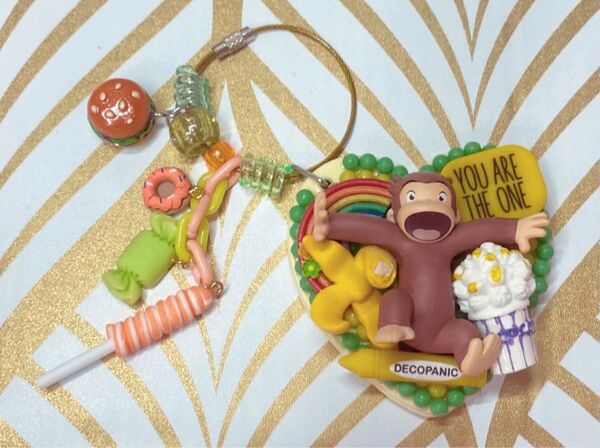 おさるのジョージ デコミラーじゃらじゃらキーホルダー