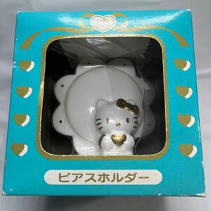 【非売品】　ハローキティ　ピアスホルダー　キティ　キティちゃん　アクセサリーホルダー　ピアススタンド