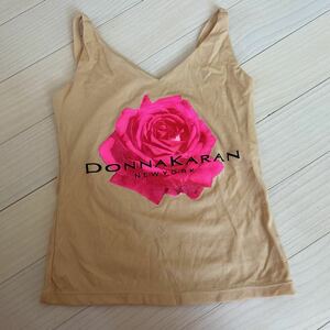 キャミソール　薔薇　ベージュ　ダナキャラン　ニューヨーク　DONNAKARAN DKNY JEANS