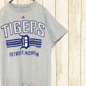 Majestic マジェスティック MLB Detroit Tigers デトロイト・タイガース プリント Tシャツ M メジャーリーグ USA古着 アメリカ古着