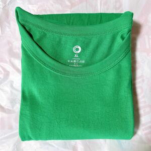 ファミリーマート　Convenience Wear アウターＴシャツ　緑