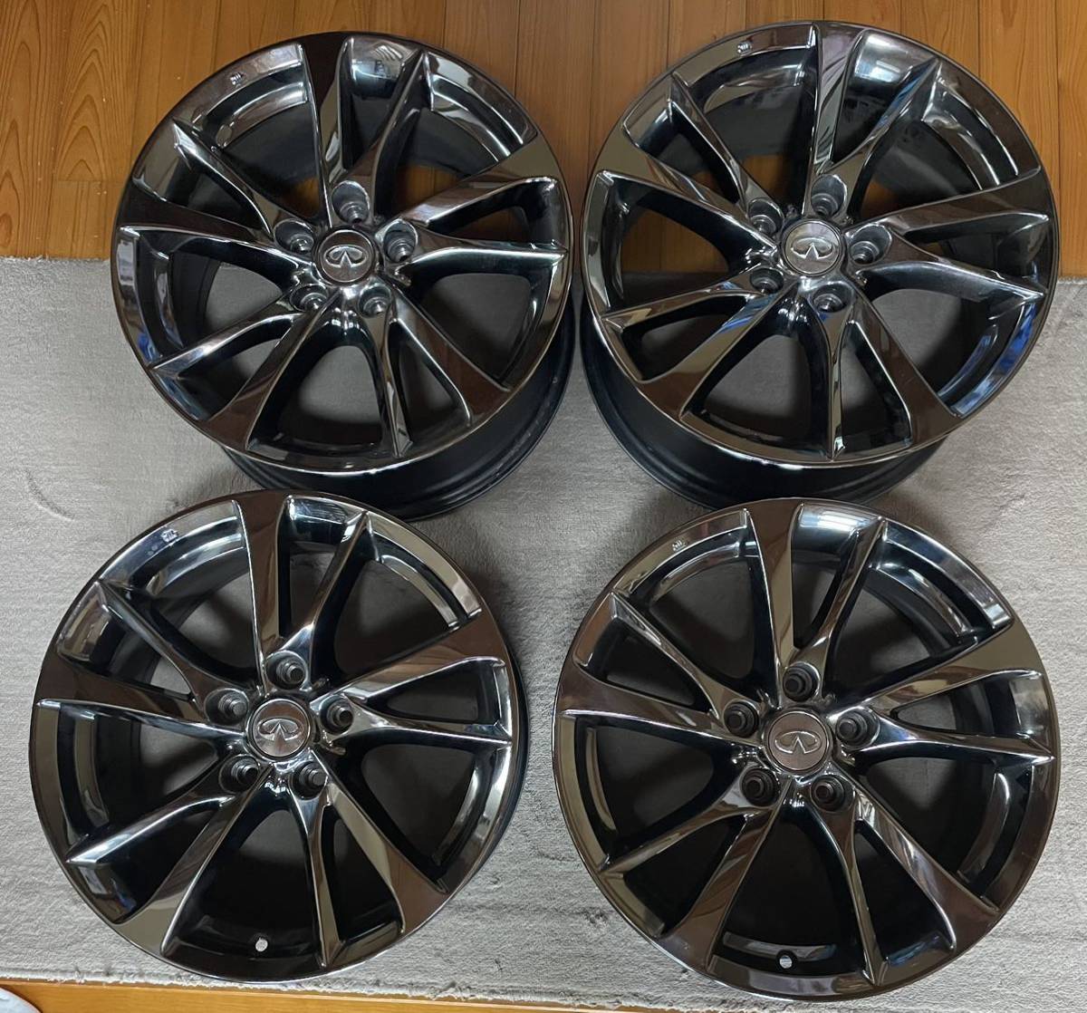 ヤフオク! -「インフィニティ 純正 ホイール」の落札相場・落札価格