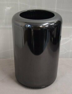 NoS968☆Mac Pro (Late 2013) A1481 MacPro6,1 3.7GHz 4コア Intel Xeon E5/メモリ32GB/SSD251GB/FireProD500/Monterey12.6.3☆