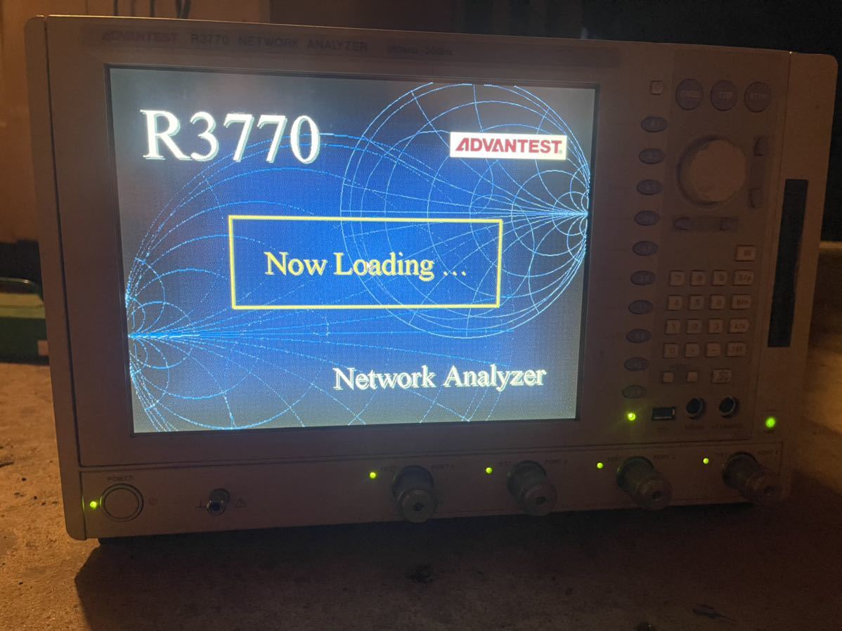 ADVANTEST アドバンテスト 300kHz-20GHz Network Analyzer