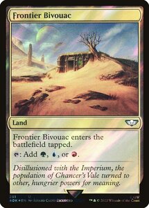 MTG ■土地/英語版■ 《開拓地の野営地/Frontier Bivouac》★サージFOIL★ ウォーハンマー40,000 40K