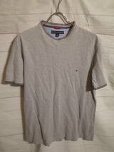 メンズ ph297 TOMMY HILFIGER トミーヒルフィガー ワンポイント ロゴ 半袖 ニット Tシャツ S グレー 灰_画像1