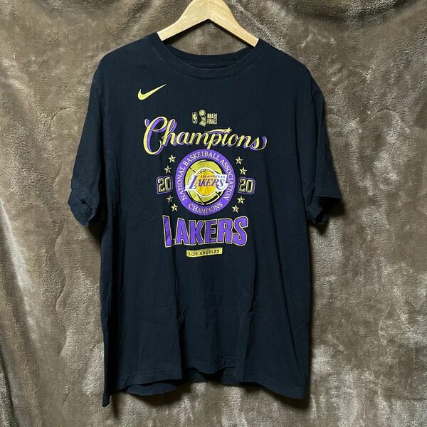 希少 海外限定 LAKERS レイカーズ champion Tシャツ 男女兼用