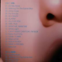安室奈美恵☆BEST FICTION☆全17曲のベストアルバム♪送料180円か370円（追跡番号あり）DVDなし。 _画像1