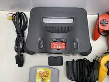 任天堂 NINTENDO 64 NUS-001 メモリー拡張パック NUS-007+コントローラー4個+マリオパーティ等ソフト6本_画像2