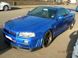 R34 GTR BNR34 FRP Vスペック フロントバンパーオイルクーラーダクト（2ピース）