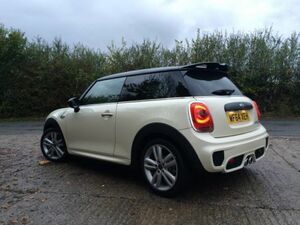 F55 F56 MINI COOPER S J-STYLE リアルーフスポイラー FRP