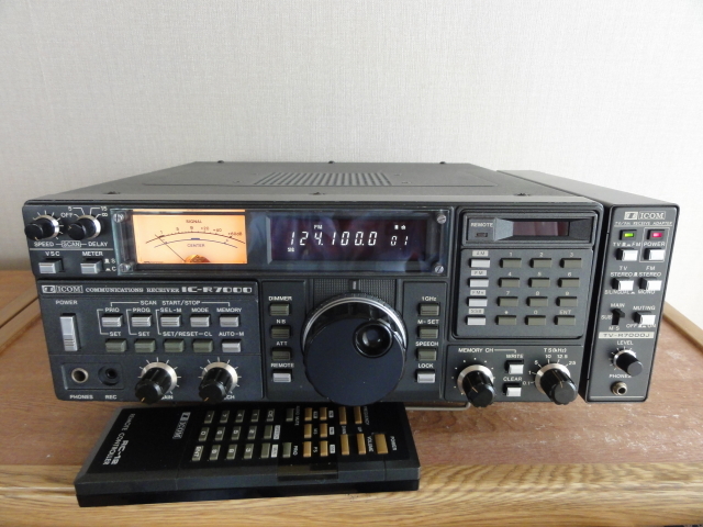ICOM IC-R7000 | www.avredentor.com.br