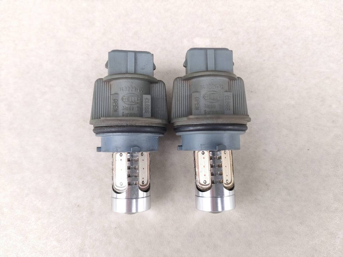  Volvo C,S,V70(8B) указатель поворота лампа оригинальный клапан(лампа) гнездо левый и правый в комплекте LED клапан(лампа) угловая фара 