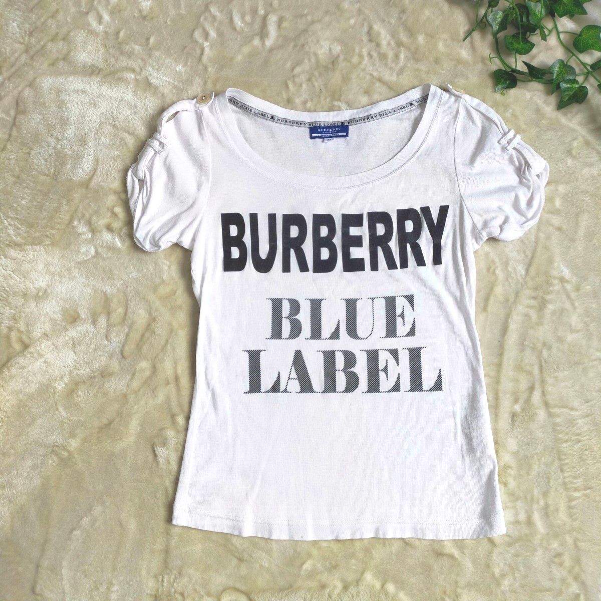 送料無料/美品/BURBERRY / バーバリー ブルーレーベル 半袖 Tシャツ