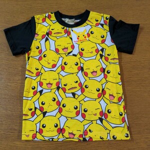 ☆新品☆ポケットモンスター☆半袖Ｔシャツ☆130cm☆ピカチュウ柄☆男の子用☆No.1196