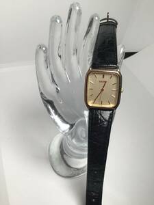 【SEIKO】7N01-0FA0 革ベルト　セイコー　クォーツ　中古品　稼働品　電池交換済み　1-35 sh