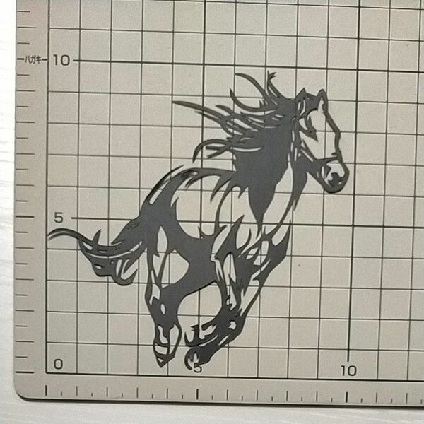 切り絵 馬