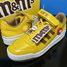 28.5cm ★新品 M&Ms × adidas FORUM LO84 アディダス × エムアンドエムズ フォーラム ロー 84 スニーカー イエロー コラボ GY1179_画像3