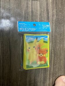 ポケモンカードゲーム デッキシールド ピカチュウ&パモ　新品未使用