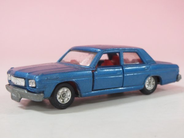 ヤフオク! -「トミカ日産プレジデント」の落札相場・落札価格