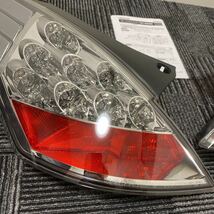 新品未使用 日産 純正オプション Z33 フェアレディZ 後期 LED クリアテールランプ テールランプ テールライト 左右セット_画像7