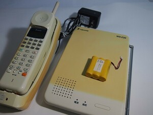 SAXA(Tamra)製　WS230コードレス電話機セット　白　中古品　基本動作確認済み　[S856]