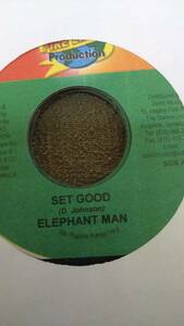 Big Hit Track Global Riddim Single 4枚Set from Fire Limks Prod Elephant Man Lady Saw Spragga Benz Macka Diamond