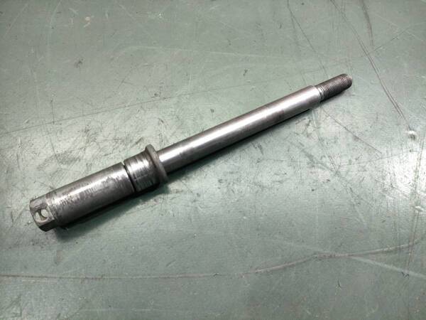 213■アクスルシャフト フロント■XLR200 MD29■部品取り車解体■検)XLR125 JD16■