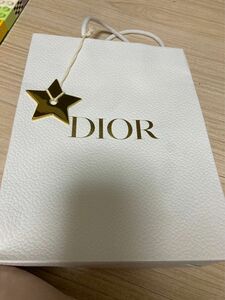 Diorのネックレス　未使用品です。2023年4月に購入した正規品です。