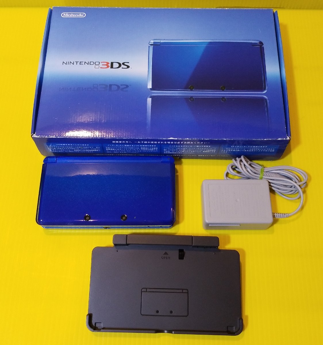 2022年最新海外 32GBSD☆ ニンテンドー 3DS 本体 コバルトブルー