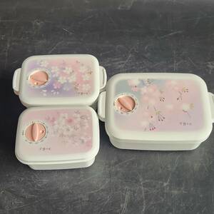 宇野千代デザインタッパー3個セット　桜柄　さくら　かわいい　食器　