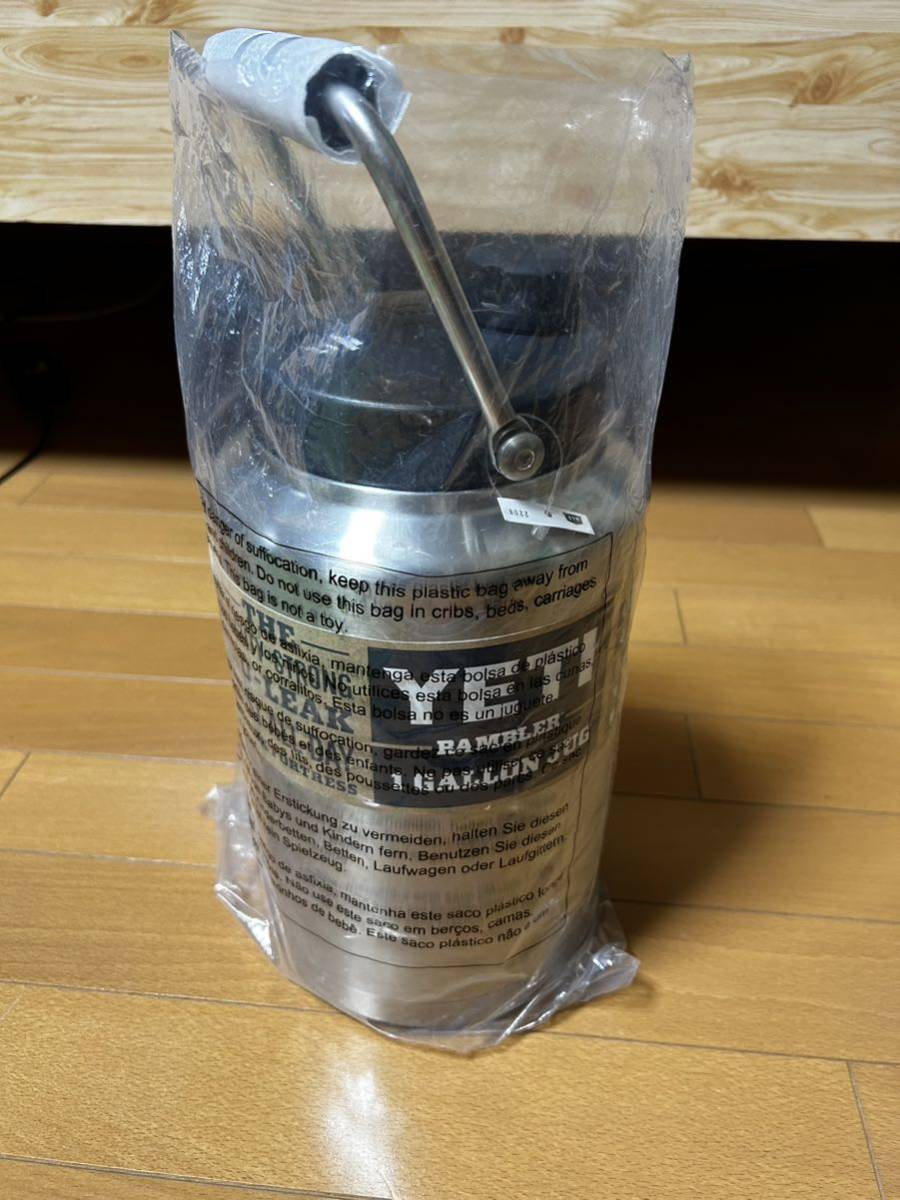 ヤフオク! -「イエティ」(ジャグ) (水筒、ボトル)の落札相場・落札価格