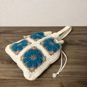 トートバッグ☆ナチュラル☆編みバッグ☆ハンドメイド☆モチーフバッグ☆春夏バッグ☆巾着バッグ☆b-149