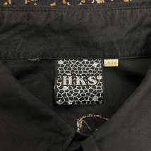 HKS シャツ 半袖 両面刺繍とプリント 英字 文字 ロゴ レギュラーカラー ボタン留め XL ブラック×ラメオレンジ×ベージュカーキ メンズ_画像4