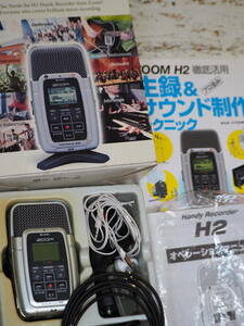 *ZOOM H2 handy recorder guide book@ attaching *